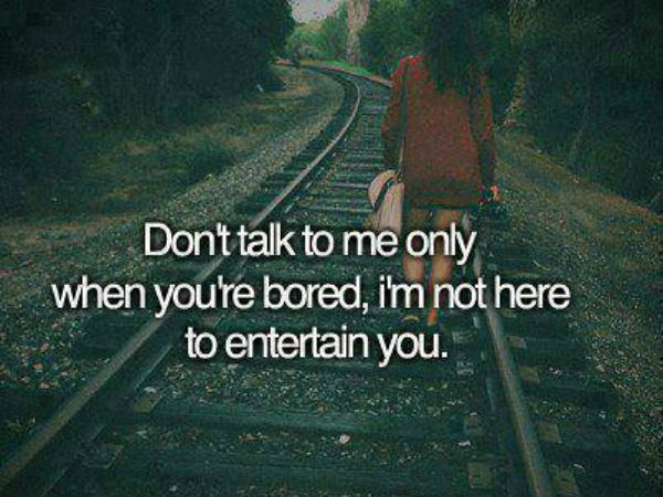 ഹാ....അവൾ നടന്നകലുന്നു...