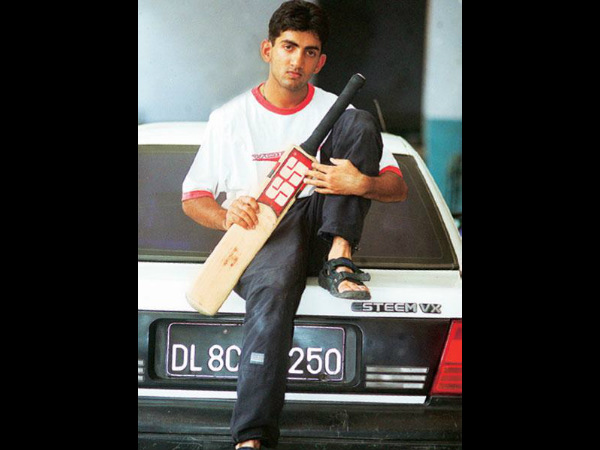 വെറുതെ ഒന്ന് ചിരിച്ചേക്ക്