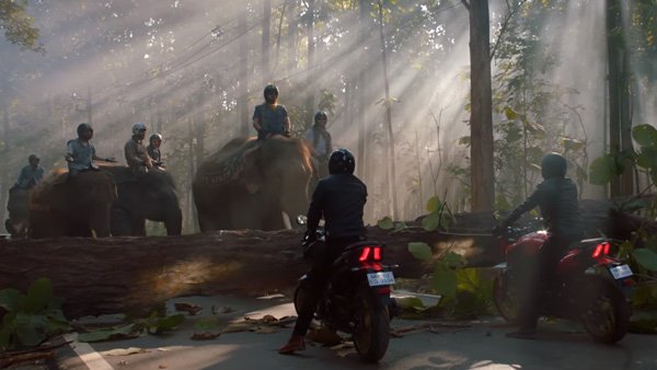 ബുള്ളറ്റിനെ കളിയാക്കി നാവെടുത്തില്ല, കിട്ടി അതേ നാണയത്തില് ബജാജിന് തിരിച്ചടി!