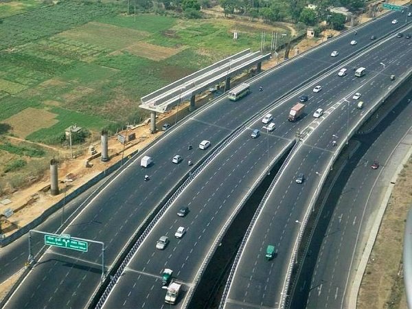 ടാറ്റയില് ഇടത്തും, ഫോക്സ്വാഗണില് വലത്തും; കാറുകളില് ഫ്യൂവല് ക്യാപ് വെവ്വേറെ വശങ്ങളില് — കാരണം