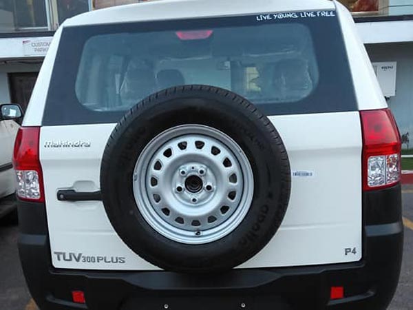 പുതിയ TUV300 പ്ലസ് ഉടന് വിപണിയിലേക്ക്; എസ്യുവിയുടെ വില മഹീന്ദ്ര പ്രഖ്യാപിച്ചു