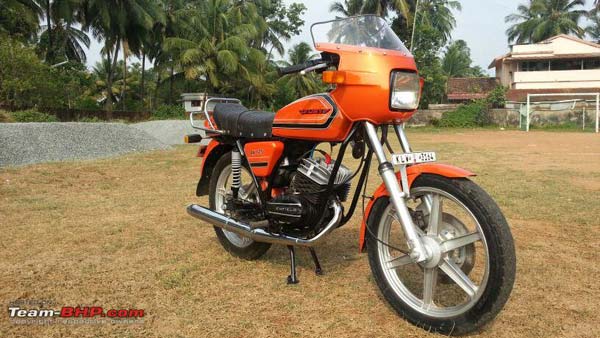 ഇന്ത്യയോടു വിടപറഞ്ഞ റോയല് എന്ഫീല്ഡ് ബൈക്കുകള്; കൂട്ടത്തില് ഒരു സ്കൂട്ടറും!