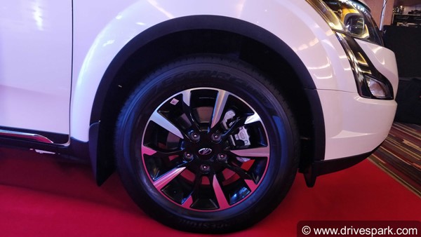 XUV500 പെട്രോളിനെ ആര്ക്കും വേണ്ട, ആറു മാസം കൊണ്ടു മഹീന്ദ്ര വിറ്റത് 45 എണ്ണം — കാരണമിതാണ്
