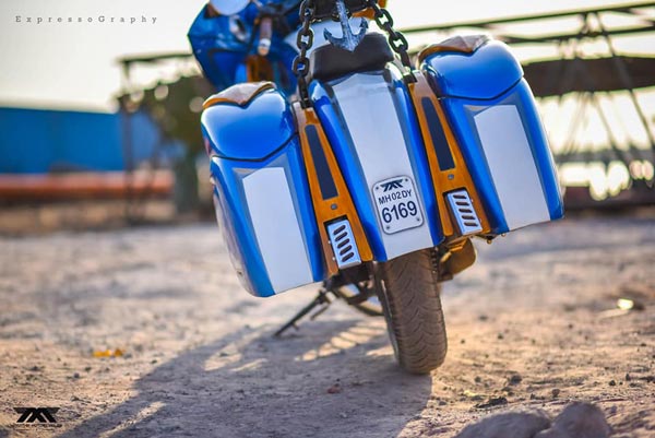 ബൈക്ക് ലോകത്തെ റോള്സ് റോയ്സാകാന് ശ്രമിച്ച് ഒരു റോയല് എന്ഫീല്ഡ്