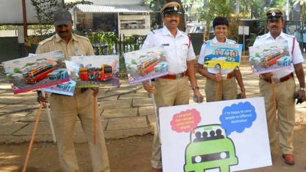 'കാര് പൂളിങ്ങ്' അനധികൃതം; പണംവാങ്ങി യാത്രക്കാരെ കയറ്റിയതിന് പൊലീസ് കാര് പിടിച്ചെടുത്തു
