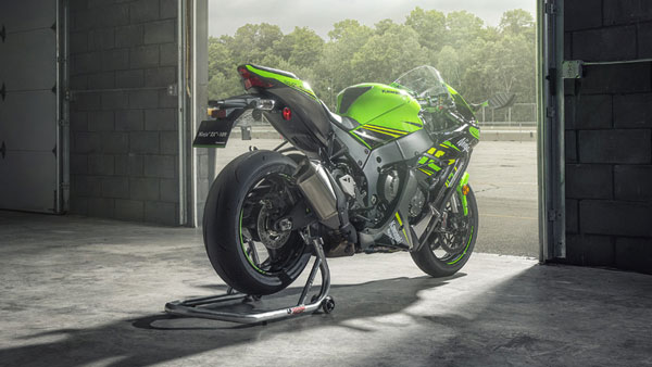 ഇന്ത്യന് നിര്മ്മിത കവാസാക്കി നിഞ്ച ZX-10RR -ന് വില കൂടി