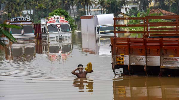 വെള്ളത്തില് ബൈക്ക് ഓഫായാല്