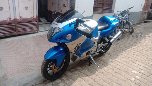 ഇതു പള്സറാണെന്നു പറഞ്ഞിട്ട് ആരും വിശ്വസിക്കുന്നില്ല — അമ്പരപ്പിക്കും ഈ രൂപമാറ്റം