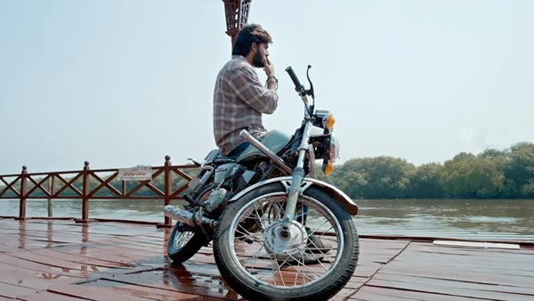 കേരളത്തിന് വേണ്ടി യമഹ RX100 ലേലം ചെയ്ത് തെലുഗു സിനിമാലോകം
