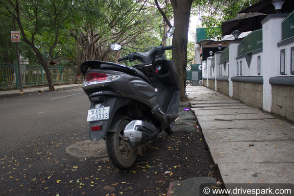 'മാക്സി' കുപ്പായമണിഞ്ഞ ആക്സസ് മാത്രമോ സുസുക്കി ബര്ഗ്മാന് സ്ട്രീറ്റ്? — റിവ്യു