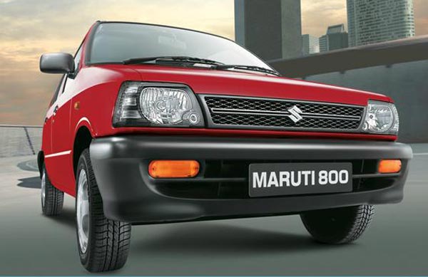 ധീരജവാന്മാര്ക്ക് ആദരമര്പ്പിച്ച് ഒരു 'മാരുതി 800 ബൈക്ക്'