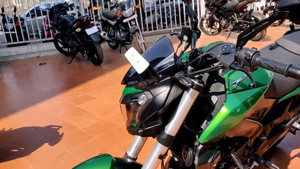 2019 ബജാജ് ഡോമിനാര് 400 വിപണിയില്, ഡീലര്ഷിപ്പുകള് വിതരണം തുടങ്ങി