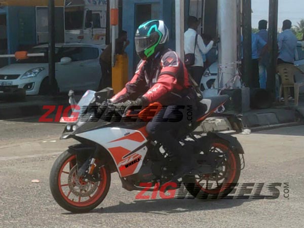 യമഹ R15 -നെ വെല്ലുവിളിക്കാന് പുതിയ കെടിഎം RC125, പ്രതീക്ഷയോടെ ആരാധകര്