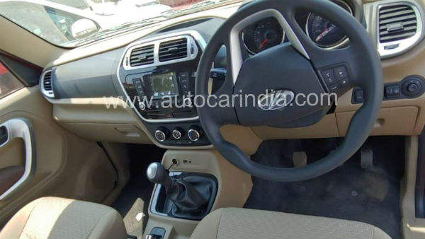 മാറ്റങ്ങളുമായി പുതിയ മഹീന്ദ്ര TUV300 ഫെയ്സ്ലിഫ്റ്റ്, ചിത്രങ്ങള് പുറത്ത്