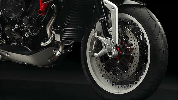 എംവി അഗസ്റ്റ ബ്രുട്ടാലെ 800RR അമേരിക്ക എഡിഷന് ഇന്ത്യയില് — അഞ്ച് യൂണിറ്റുകള് മാത്രം വില്പ്പനയ്ക്