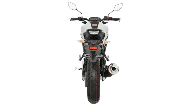 കെടിഎം ഡ്യൂക്കുകളെ അട്ടിമറിച്ച് യമഹ MT-15