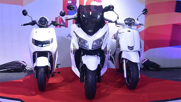 എക്സ്-ടൗണ് 300i എബിഎസ് വിപണിയില്, ഇത് ഇന്ത്യയിലെ ഏറ്റവും കരുത്തുറ്റ മാക്സി സ്കൂട്ടര്
