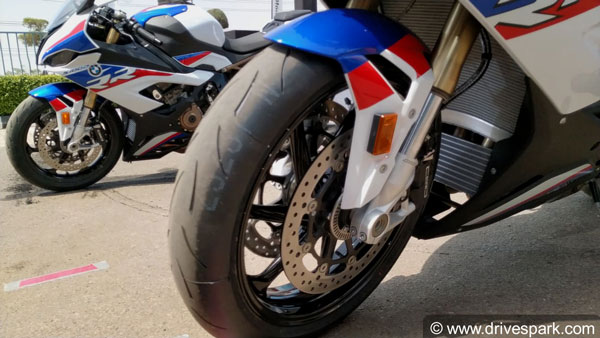 18 ലക്ഷം രൂപയ്ക്ക് പുതിയ ബിഎംഡബ്ല്യു S1000RR എത്തി