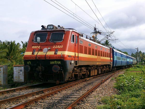 രാജ്യത്തെ ഏറ്റവും കരുത്തുറ്റ ഡീസല് ലോക്കോമോട്ടീവുമായി ഇന്ത്യന് റെയില്വേ