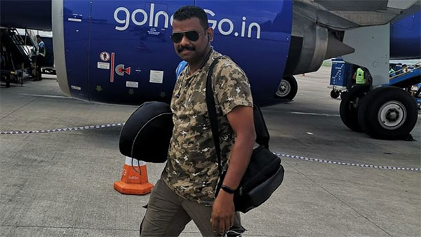 കാക്കിക്കുള്ളിലെ ബൈക്ക് റേസർ