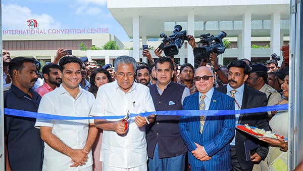 2022 ഓടെ പത്തു ലക്ഷം വൈദ്യുത വാഹനങ്ങള് പുറത്തിറക്കാന് കേരളം