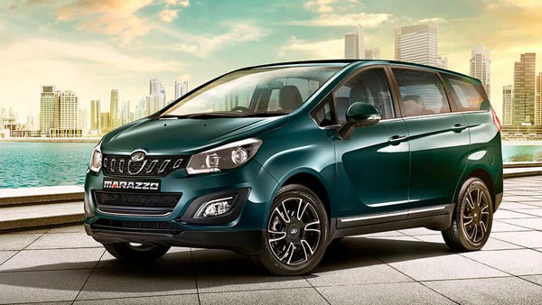 XUV300 രക്ഷകനായി, ജൂണില് പരുക്കില്ലാതെ കരകയറി മഹീന്ദ്ര