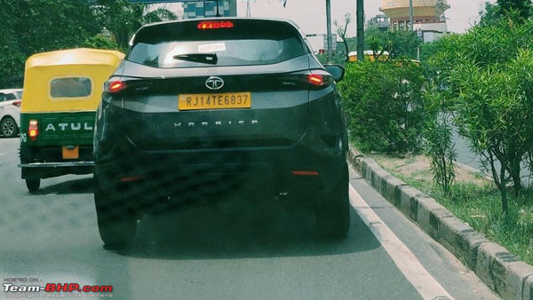 ടാക്സി കുപ്പായത്തില് ടാറ്റ ഹാരിയര്