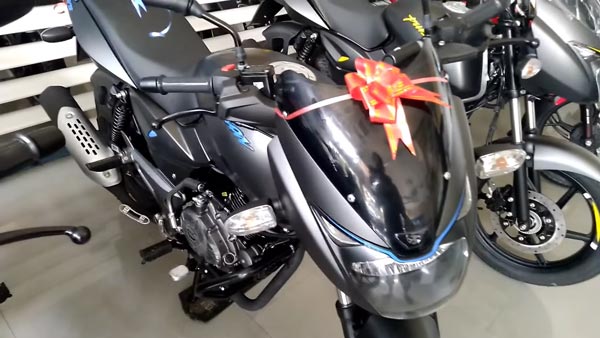 ബജാജ് പള്സര് 125 സോഫ്റ്റ് ലോഞ്ച്: വീഡിയോ