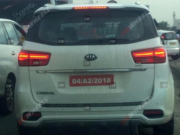 വിപണിയിലെത്തും മുമ്പ് കിയ കാര്ണിവല് പരീക്ഷണയോട്ടം; ചിത്രം പുറത്ത്