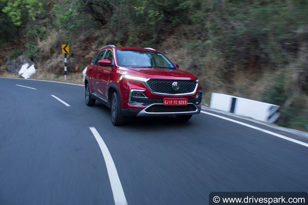 വില്പ്പനയില് ടാറ്റ ഹാരിയറിനേയും മഹീന്ദ്ര XUV500 -നേയും പിന്തള്ളി എംജി ഹെക്ടര്