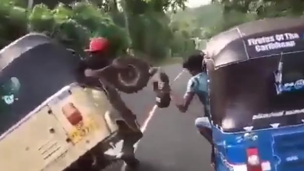 ഓട്ടോറിക്ഷയില് യുവാക്കളുടെ സാഹസിക പ്രകടനം; വീഡിയോ വൈറല്