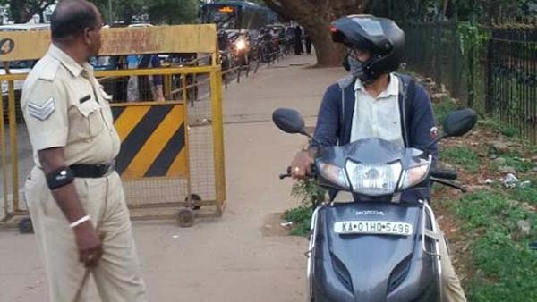 ബൈക്ക് ഓടിക്കുമ്പോള് ഷൂസ് ശീലമാക്കിക്കോളൂ, ഇല്ലെങ്കില് അതിനും കിട്ടാം പിഴ