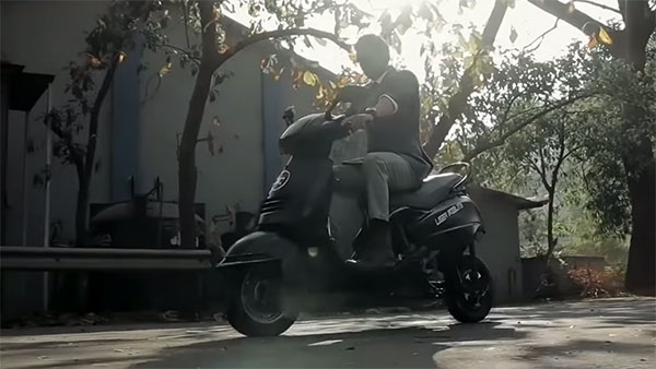 തനിയെ ബാലൻസ് ചെയ്യുന്ന ഇലക്ട്രിക്ക് സ്കൂട്ടറുമായി സ്റ്റാർട്ട്-അപ്പ് കമ്പനി