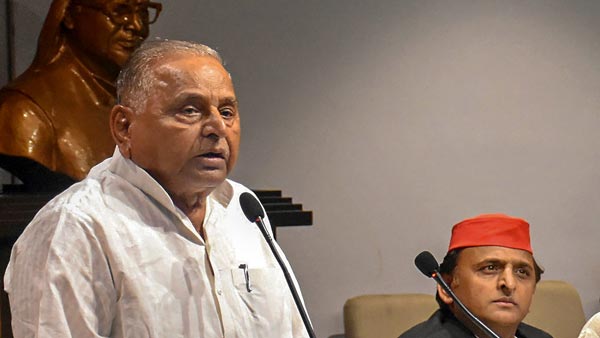 ഔദ്യോഗിക വാഹനം നന്നാക്കണമെന്ന ആവശ്യവുമായി മുലായം സിങ് യാദവ്; കൈയ്യൊഴിഞ്ഞ് ബിജെപി സര്ക്കാര്