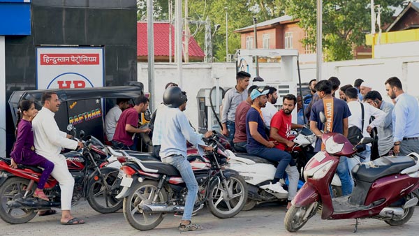 സൗദിക്കെതിരായ ഡ്രോൺ ആക്രമണം; ഇന്ത്യയിൽ പെട്രോൾ, ഡീസൽ വിലകൾ വർധിക്കും