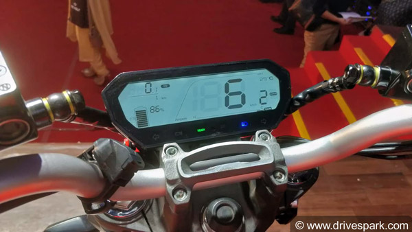 RV300, RV400 ഇലക്ട്രിക്ക് ബൈക്കുകളുടെ ബുക്കിങ് അവസാനിപ്പിച്ച് റിവോള്ട്ട്
