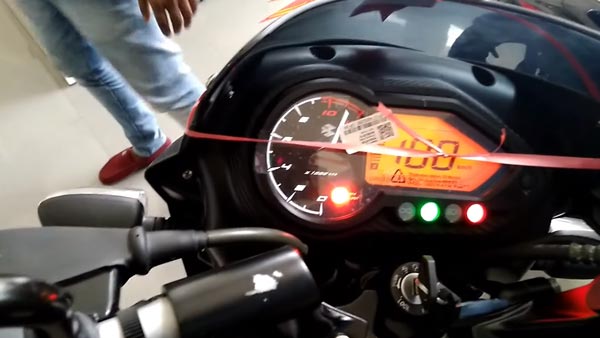 40,000 യൂണിറ്റുകളുടെ വില്പ്പന കൈവരിച്ച് പള്സര് 125