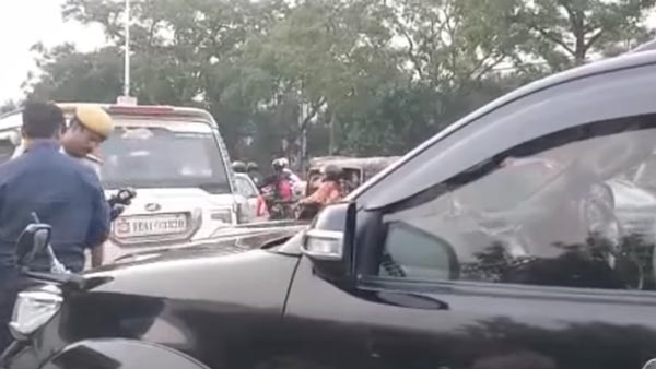 വാഹനത്തിൽ സൺ ഫിലിം ഒട്ടിച്ചതിന് എംഎൽഎ-ക്കും കിട്ടി പിഴ