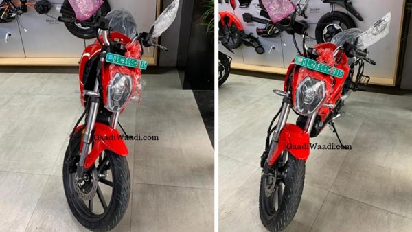 ആദ്യ ഇലക്ട്രിക്ക് ബൈക്ക് ഉപഭോക്താവിന് കൈമാറി റിവോള്ട്ട്