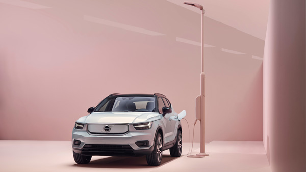 വോൾവോയുടെ ആദ്യത്തെ പൂർണ ഇലക്ട്രിക്ക് മോഡലായ XC40 റീചാർജ് അവതരിപ്പിച്ചു