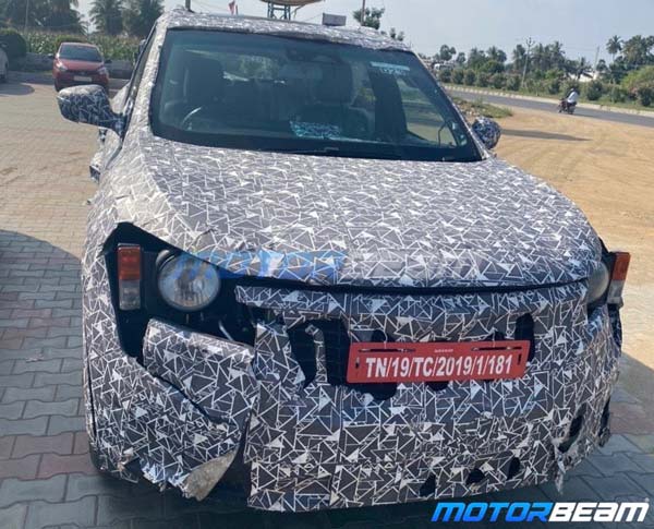 പുതുതലമുറ XUV500-ന്റെ ഇന്റീരിയര് വിവരങ്ങള് പുറത്ത്
