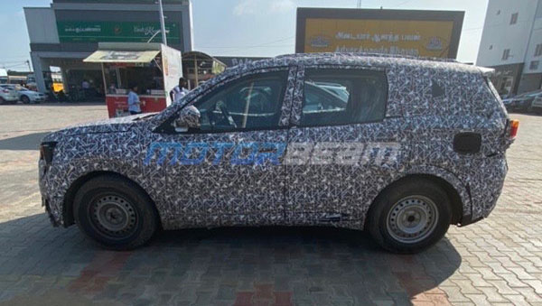 പുതുതലമുറ XUV500-ന്റെ ഇന്റീരിയര് വിവരങ്ങള് പുറത്ത്