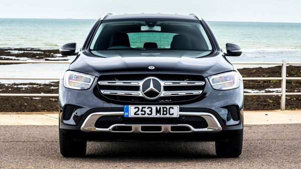GLC -യുടെ പുതുക്കിയ പതിപ്പിനെ അവതരിപ്പിക്കാനൊരുങ്ങി മെര്സിഡീസ്