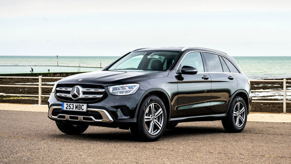 GLC -യുടെ പുതുക്കിയ പതിപ്പിനെ അവതരിപ്പിക്കാനൊരുങ്ങി മെര്സിഡീസ്