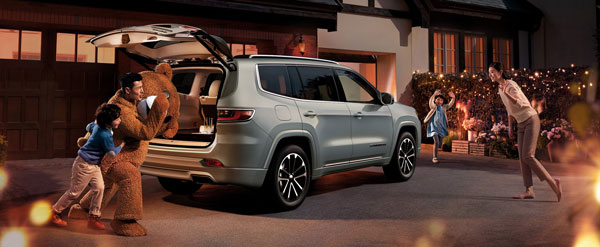 ജീപ്പ് ഗ്രാൻഡ് കമാണ്ടർ PHEV ചൈനയിൽ അവതരിപ്പിച്ചു; വില 28.37 ലക്ഷം