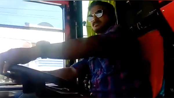 വീണ്ടും കൈവിട്ട കളിയുമായി ടൂറിസ്റ്റ് ബസ് ഡ്രൈവർമാർ
