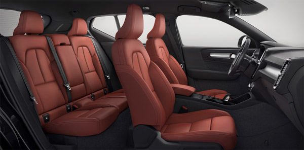 ബിഎസ് VI വോള്വോ XC40 പെട്രോള് പതിപ്പിനെ ഇന്ത്യയില് അവതരിപ്പിച്ചു
