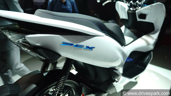 PCX ഇലക്ട്രിക്ക് സ്കൂട്ടറിനെ ഡീലേർസ് മീറ്റില് പ്രദര്ശിപ്പിച്ച് ഹോണ്ട