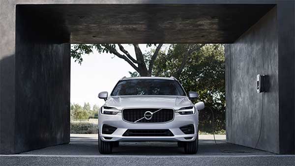 ഇന്ത്യയില് പരീക്ഷണ ഓട്ടം നടത്തി ബിഎസ് VI വോള്വോ XC60; ചിത്രങ്ങള് പുറത്ത്