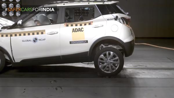 ആദ്യ സേഫര് ചോയിസ് അവാര്ഡ് സ്വന്തമാക്കി മഹീന്ദ്ര XUV300